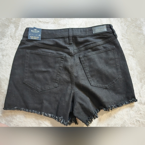 NWT Hollister Ultra High Rise Mom Short - Picture 3 of 4